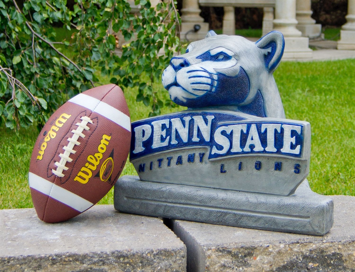 Penn State University Nittany Lion statue
